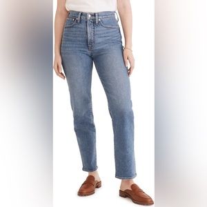 Madewell The Perfect Vintage High Waist Straight Leg Jeans in Allegany wash